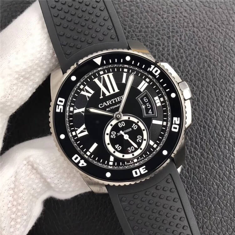 卡地亚 CALIBRE DE CARTIER DIVER系列 W7100056