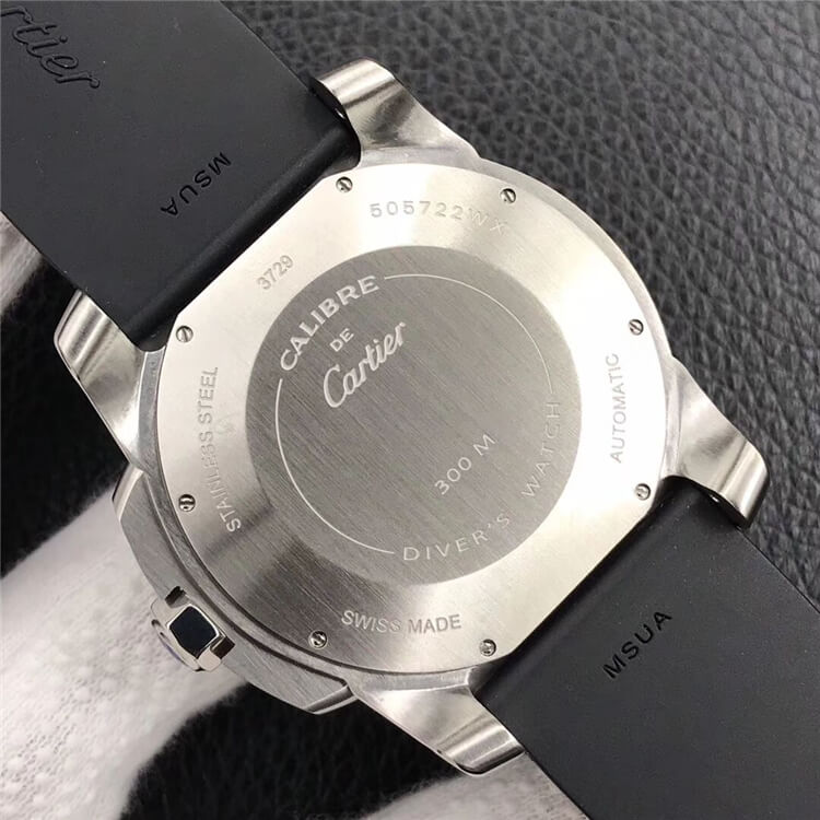 卡地亚 CALIBRE DE CARTIER DIVER系列 W7100056