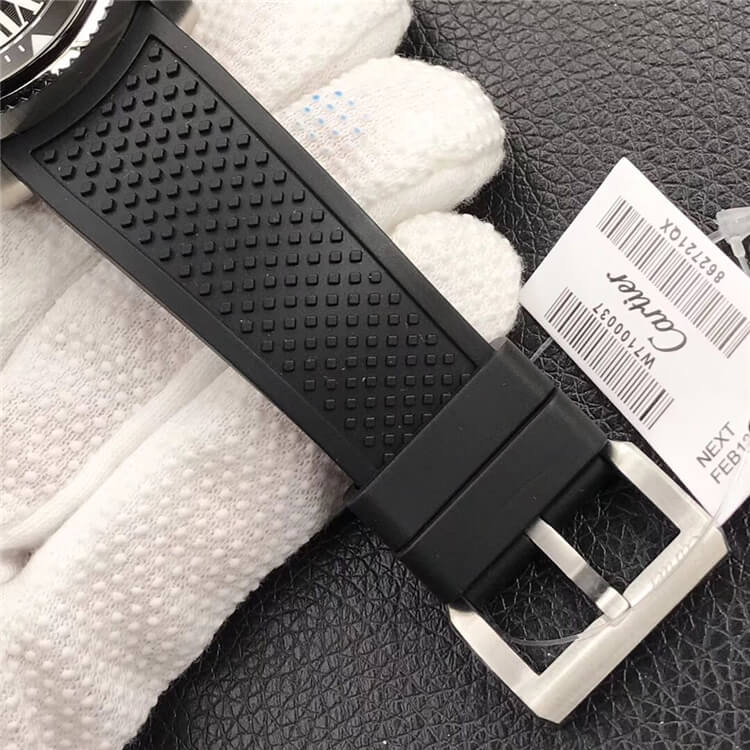卡地亚 CALIBRE DE CARTIER DIVER系列 W7100056