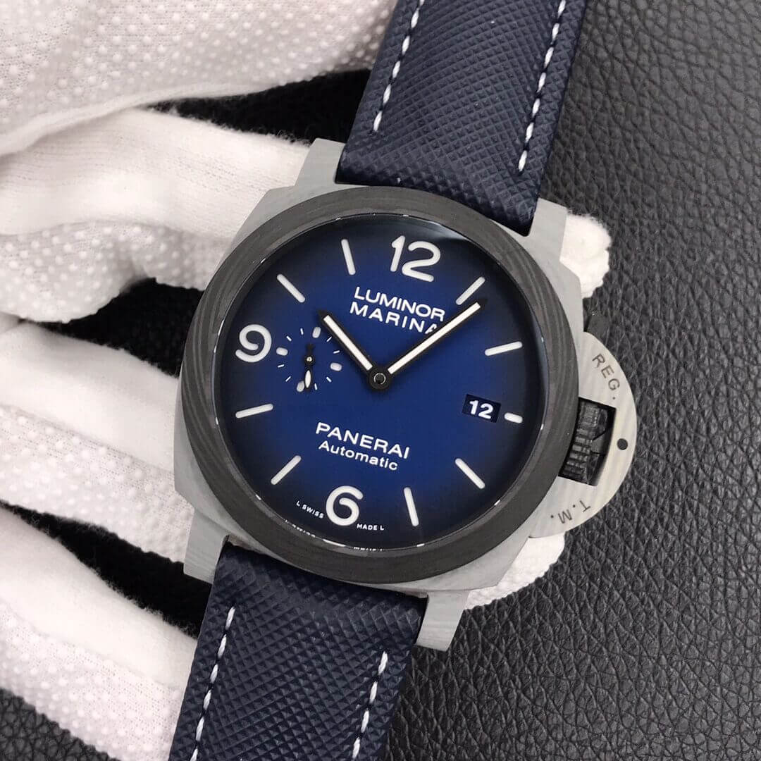 沛纳海 Panerai LUMINOR 庐米诺 MARINA FIBRATECH PAM01663