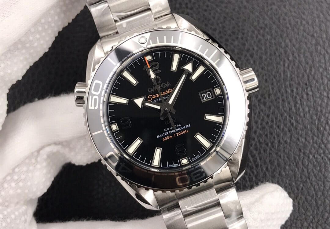 欧米茄 SEAMASTER 600M 海马600米 39.5mm 215.30.40.20.01.001