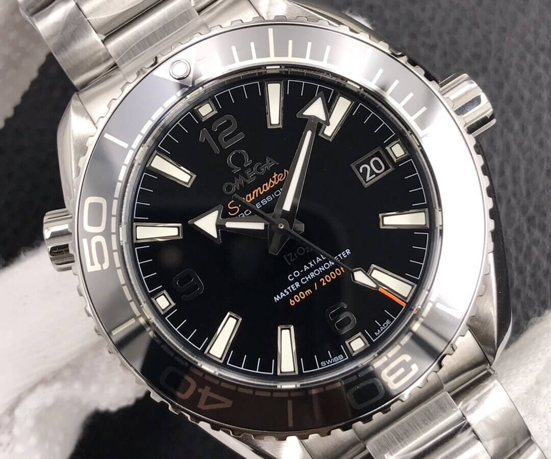 欧米茄 SEAMASTER 600M 海马600米 39.5mm 215.30.40.20.01.001