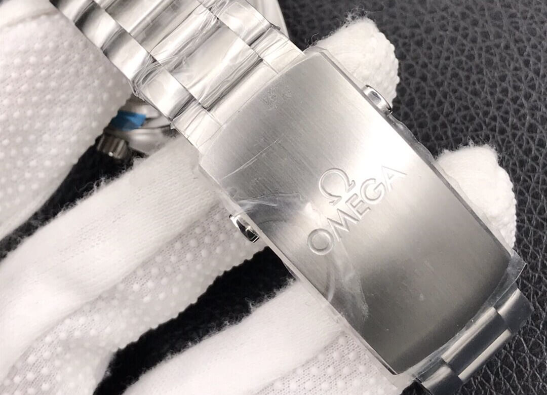 欧米茄 SEAMASTER 600M 海马600米 39.5mm 215.30.40.20.01.001