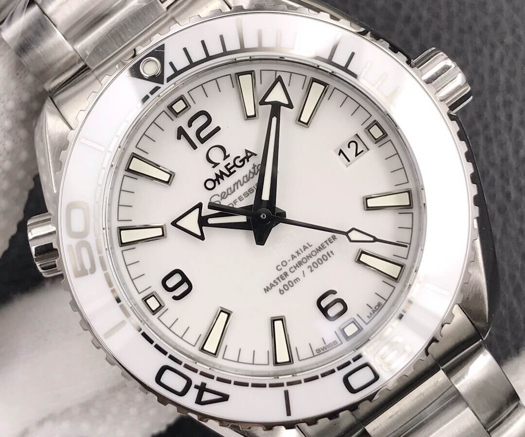 欧米茄 SEAMASTER 600M 海马600米 39.5mm 215.30.40.20.04.001
