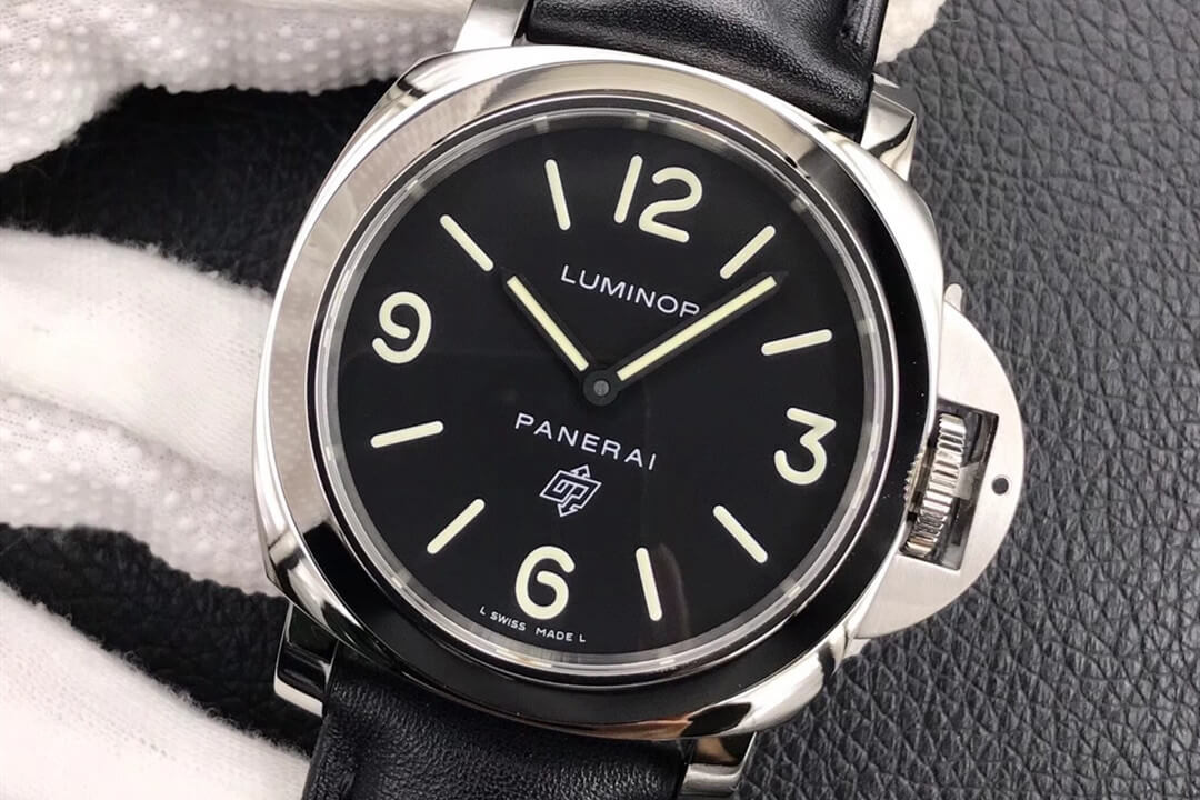 沛纳海 Panerai LUMINOR 庐米诺 BASE LOGO Pam000
