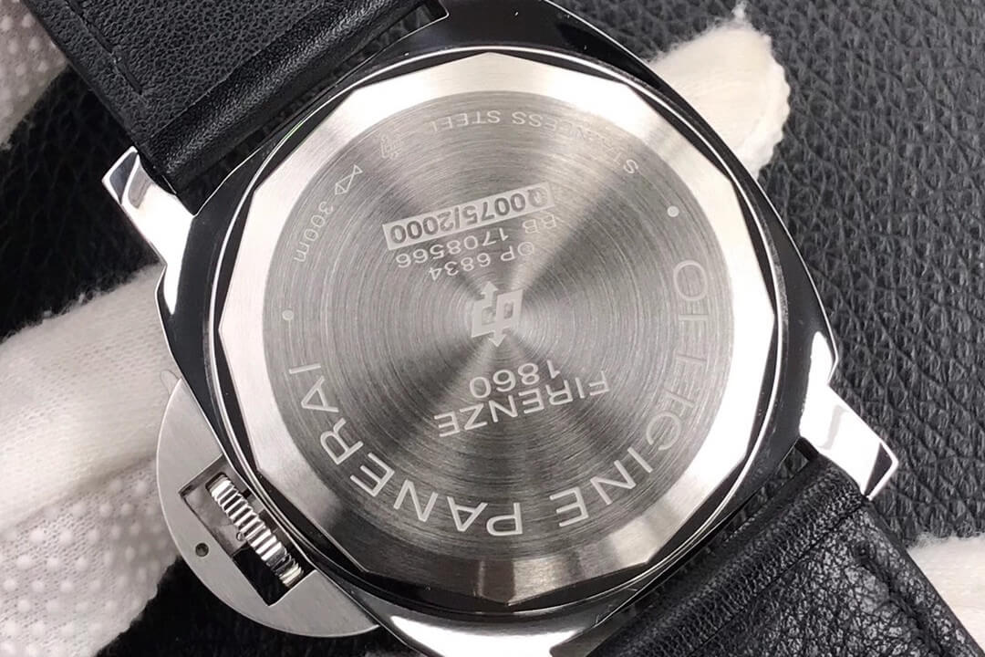 沛纳海 Panerai LUMINOR 庐米诺 BASE LOGO Pam000