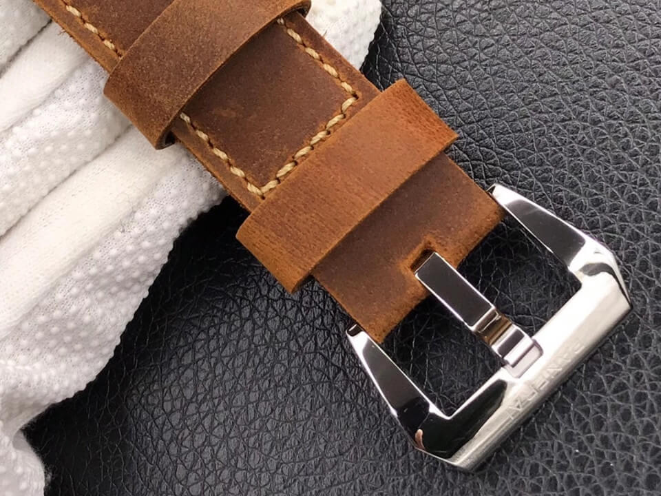 沛纳海 Panerai Luminor 庐米诺 Marina PAM00911 