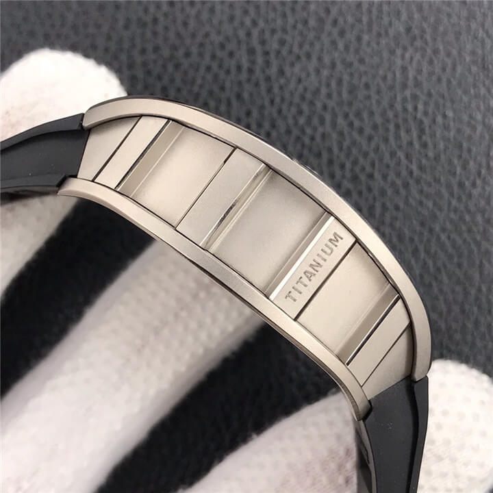 理查德·米勒 RM052