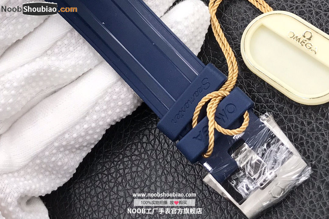 欧米茄 海马系列 300米潜水表系列 210.22.42.20.03.001