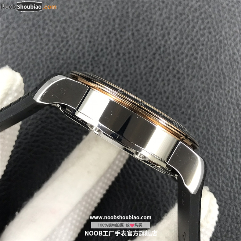 萧邦 MILLE MIGLIA GTS AZZURRO CHRONO 经典赛车系列 168571-6001